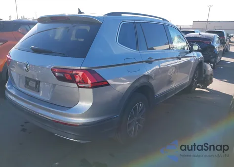 2020 Volkswagen Tiguan 2.0T Se/2.0T Se R-Line Black/2.0T Sel from USA, damaged, VIN 3VV3B7AX9LM095270